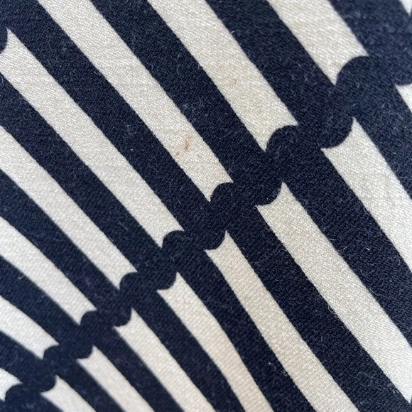 Versace Versus geometric wool A frame shift dress, size IT42 (US 6) - Picture 7 of 15